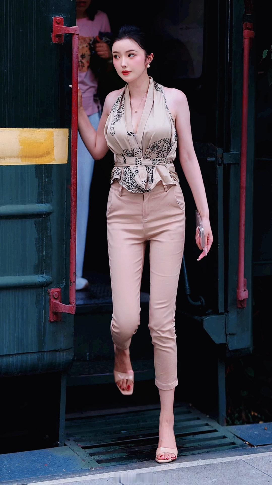 【成都街拍】晚安🌙🌙🌙丨摄影拍照每日穿搭