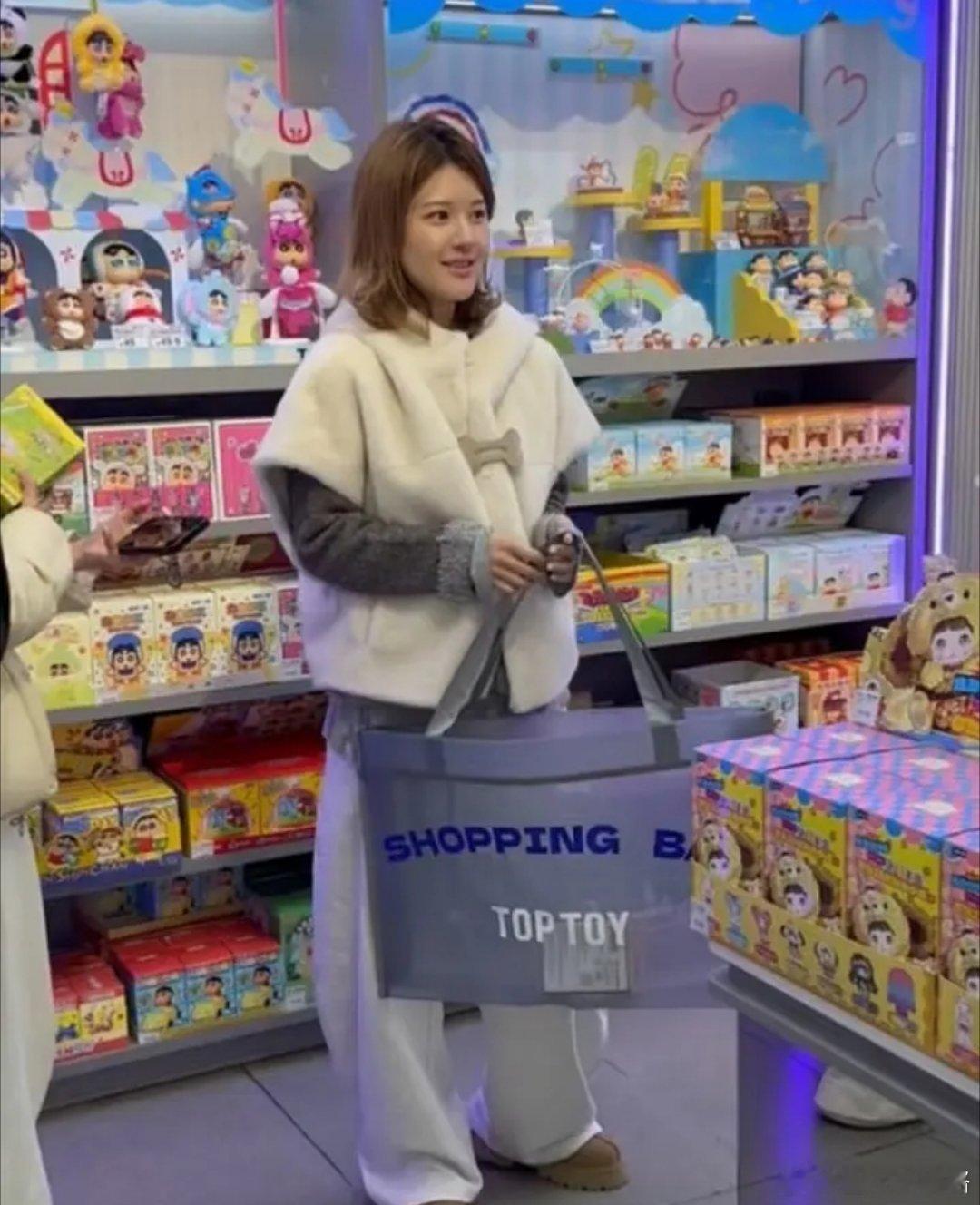 虞书欣为什么现在长这样