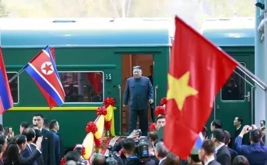 很多人不明白，为什么我们向越南大量出口电力，却不愿意向朝鲜大规模供应电力？实际上