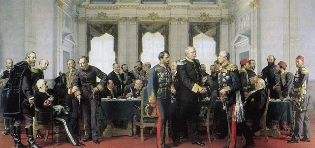 雅尔塔会议的时候，苏联领导人斯大林曾经找到丘吉尔，提了一个疯狂的建议：哥们，我有