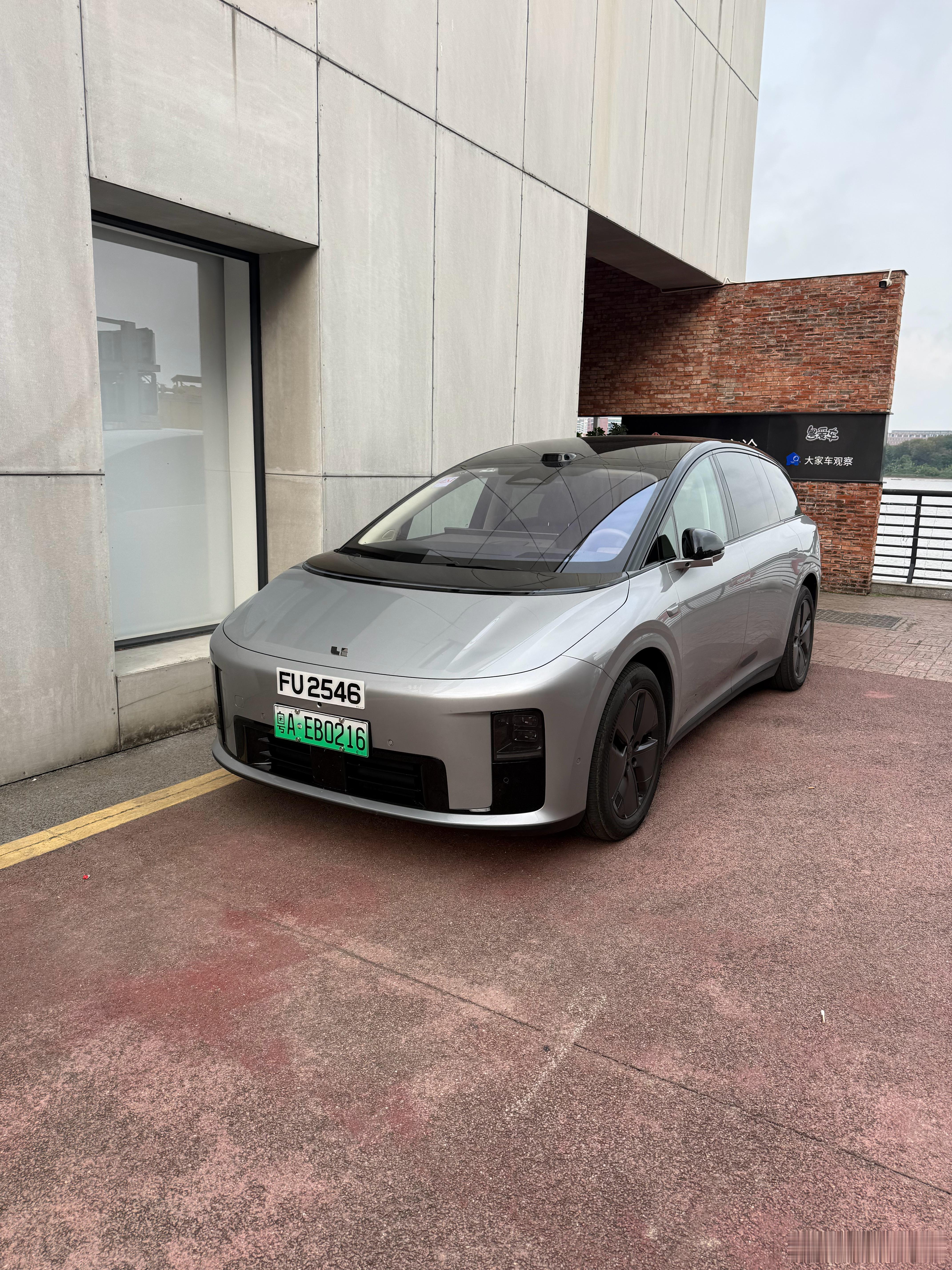 五一假期想开自己车去香港不行了，已经预约满！要去只能开公司车，突然感受到FU的价