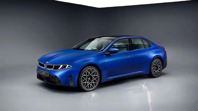 BMW品牌之夜BMW进入新世代4月22日宝马之夜，三款新车亮相，但我只盯新世代