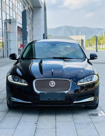 18年，捷豹全球销量：18万台。19年，捷豹全球销量：16.1万台。20年，