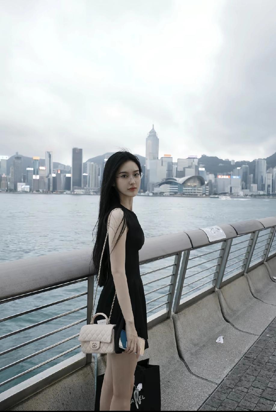 神仙颜值，顶级身材，太美了美女绝世容颜女神好身材女神甜美甜妹