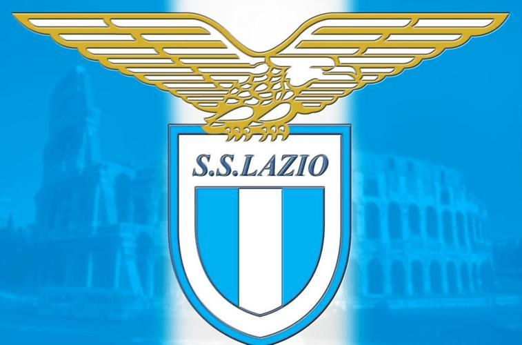 米兰球迷都喜欢蓝鹰！如果说国米和罗马是联盟，那么拉齐奥和米兰就是同盟。21世纪