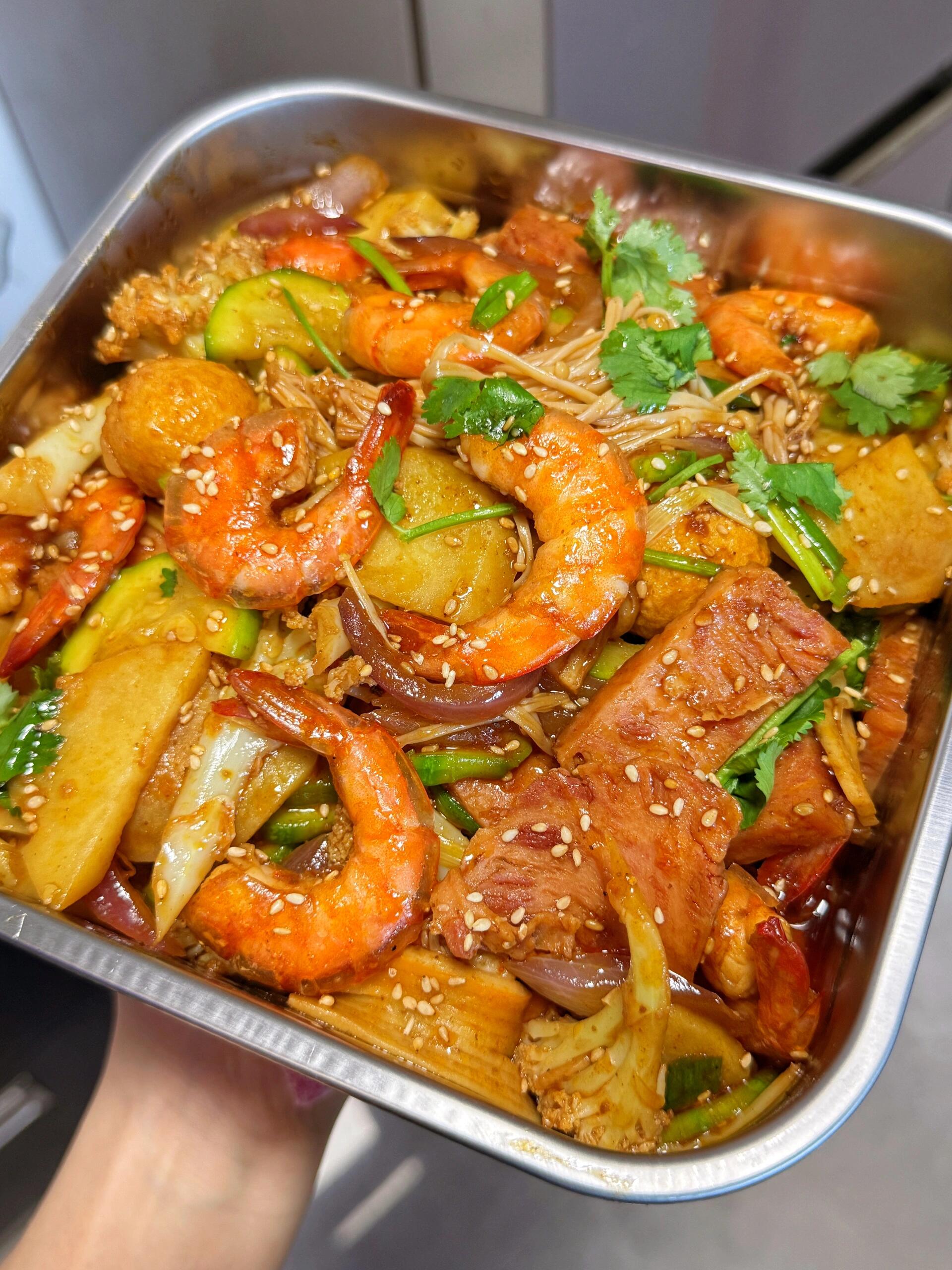 家庭版麻辣香锅简单家常菜巨香巨下饭！一定要试试这个麻辣香锅！我们家一周吃了