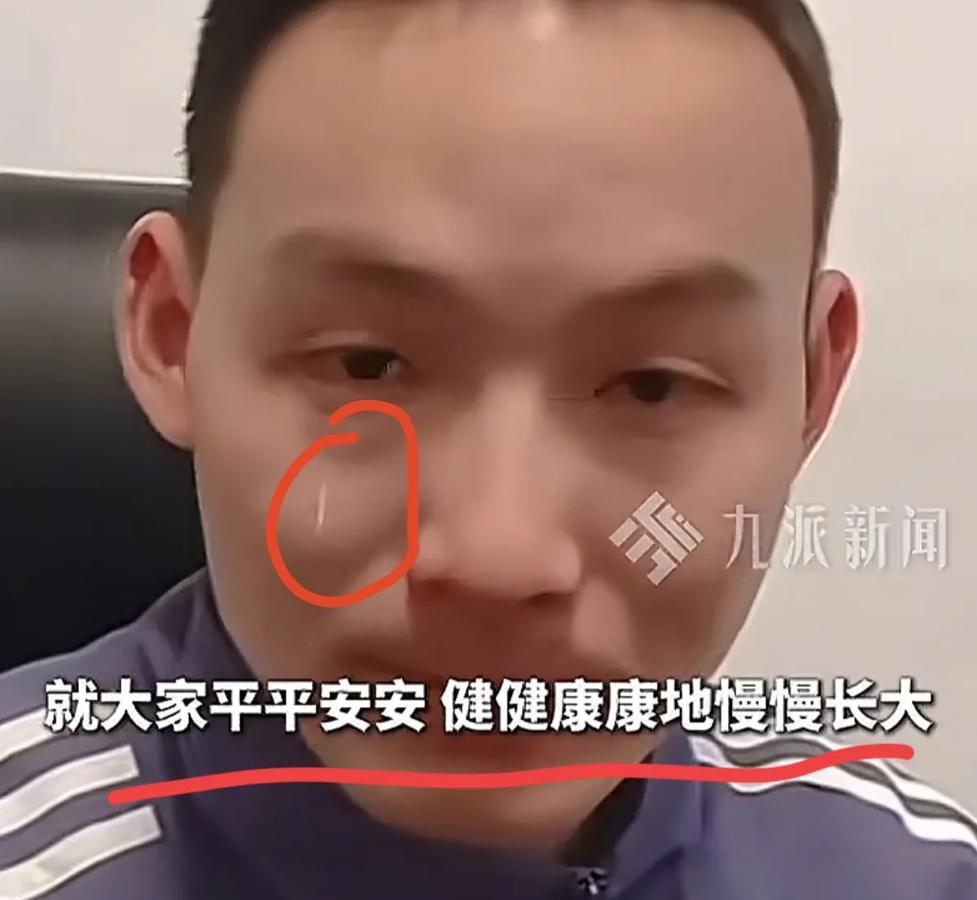 谢浩楠这事儿真是让人感慨万千。一个被拐24年才和亲爹重逢的哥们儿，面对网友“羡慕