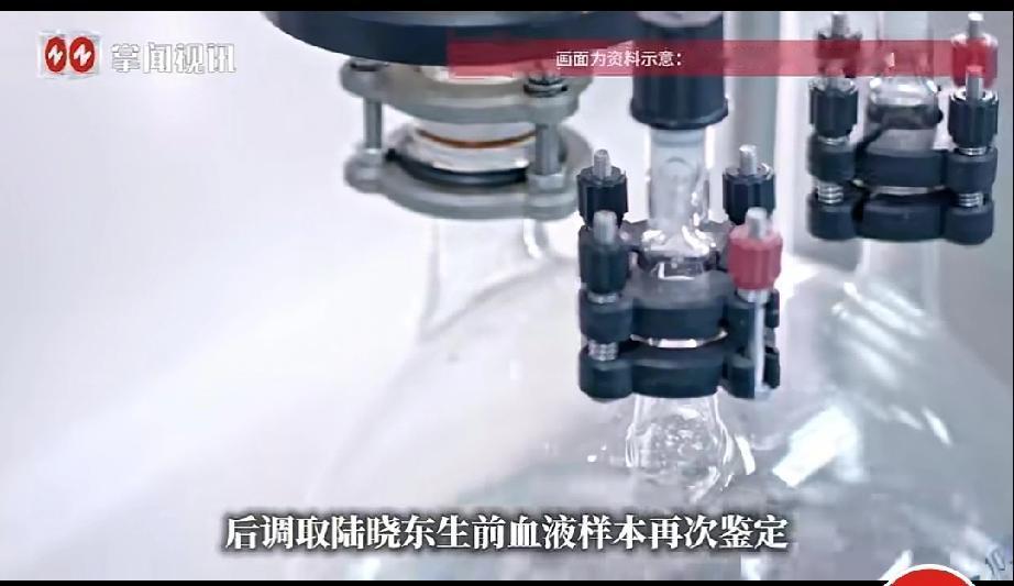 广西博白，女子的丈夫刚去世，她就心虚地要把8岁的儿子接走，不让儿子为丈夫捧骨灰、