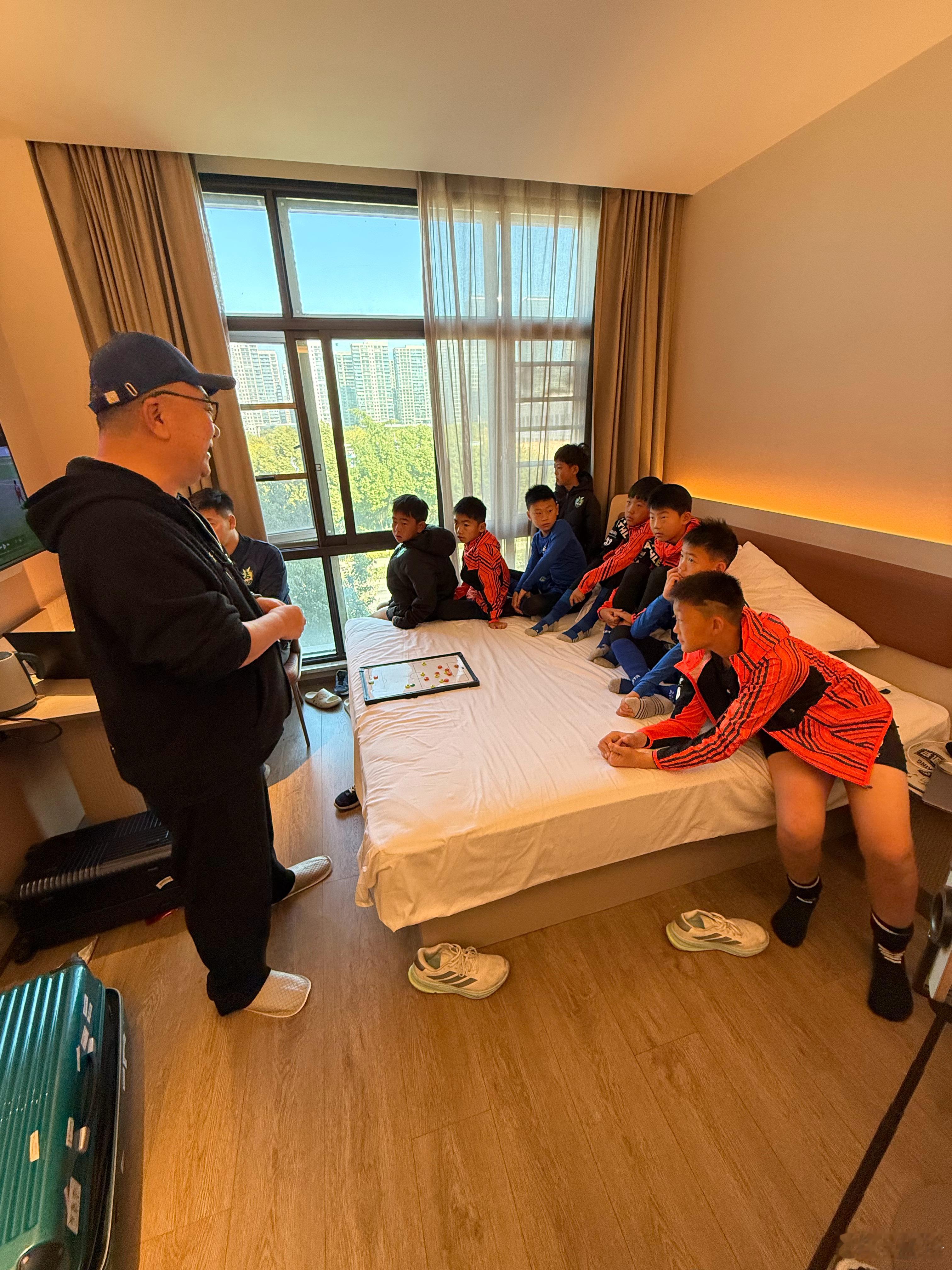 有路拍出了我的高大和流量。