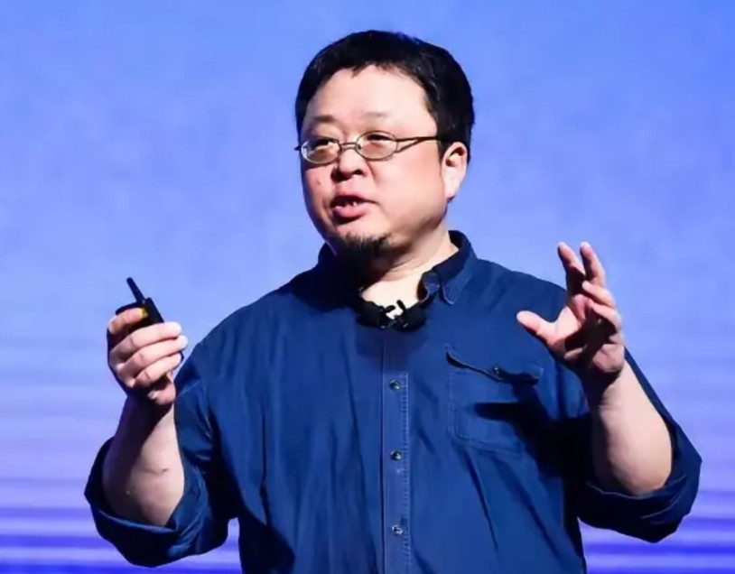 老罗做事果真既缜密又谨慎！期间跟相关部门做了一系列询问和确认，最终决定还是相