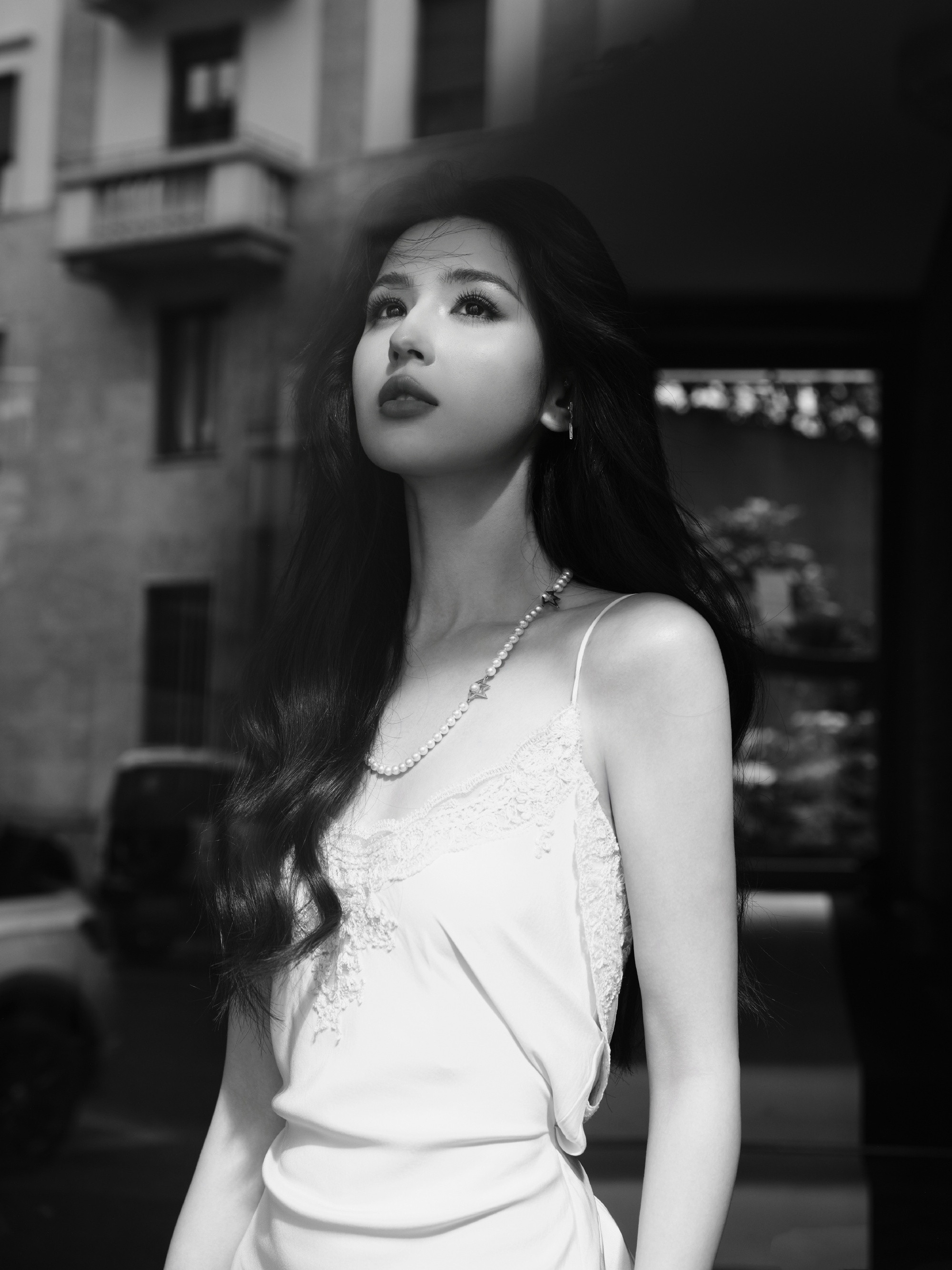 哈妮克孜，秋日白裙写真，ciaociao！哈妮克孜