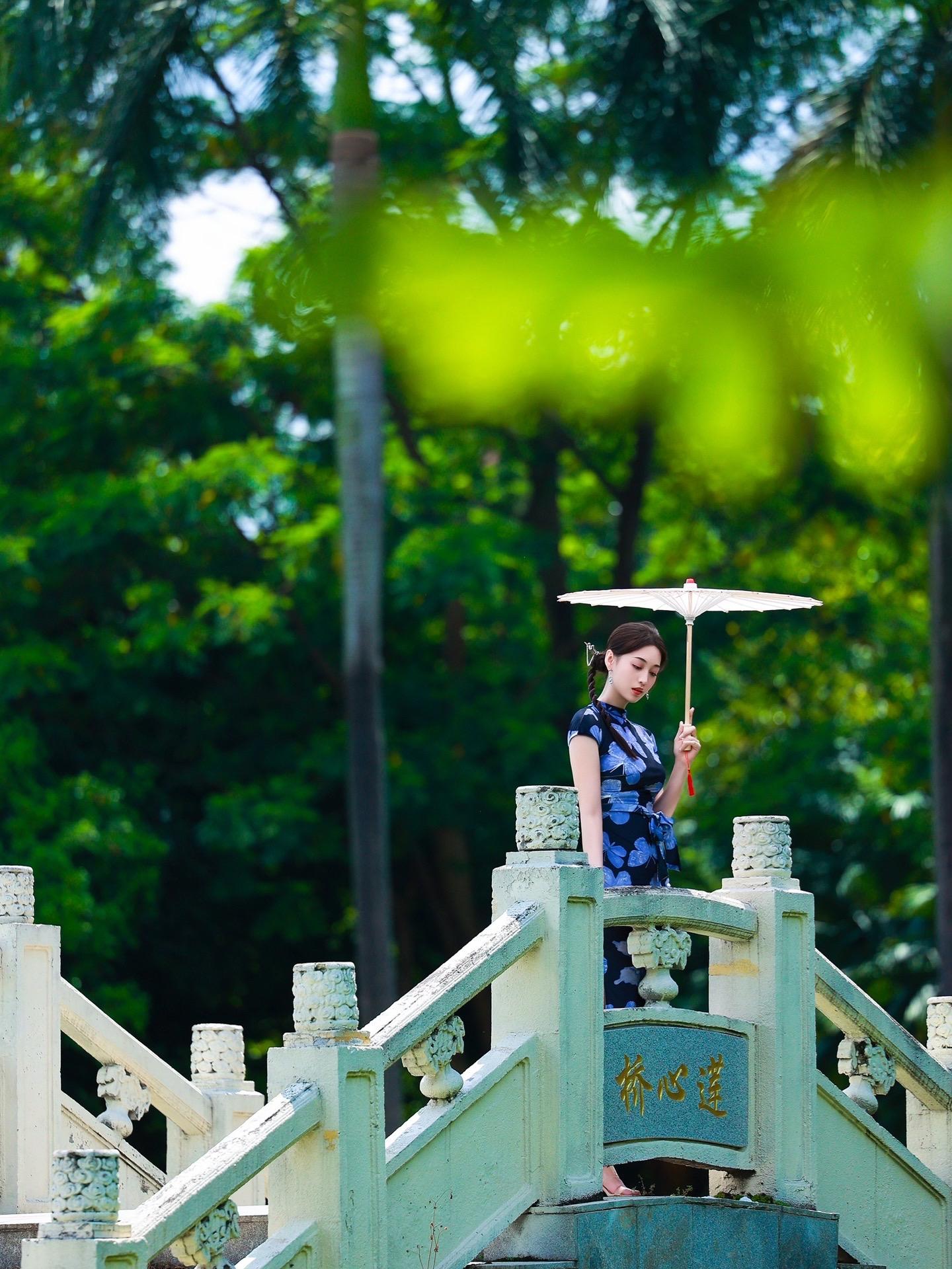 荷其有幸与你相遇🪷｜新中式夏日氛围感。春有百花 夏有荷 它不知道 自...