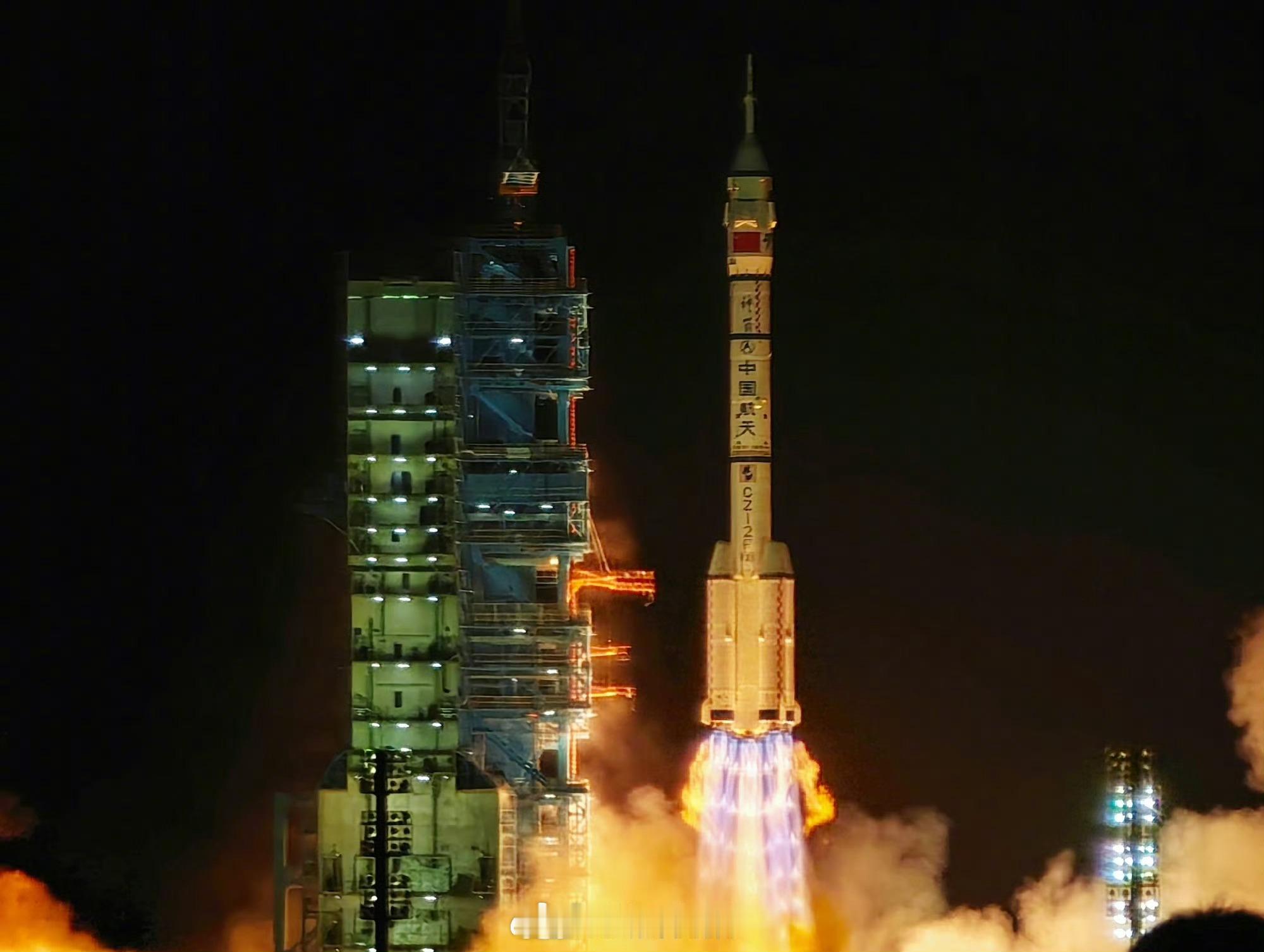 神23发射成功神箭再启航，神23发射任务圆满成功，中国航天又迈出坚实一步！从神舟