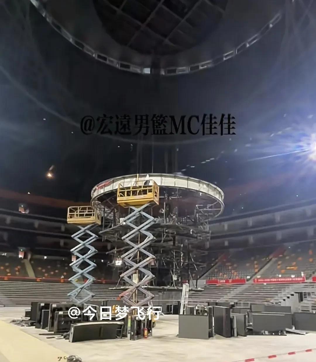 广东队主场正进行升级改造工程！为迎接第十五届全国运动会，广东队主场东莞篮球中心