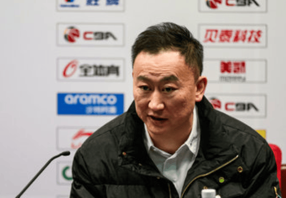 刘维伟: 进攻上我们外援的状态都非常不错, 我们进攻很有效