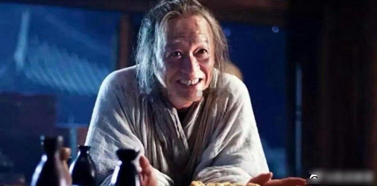 为什么杀了魏忠贤不久，大明朝就垮了?很简单的道理，你给魏忠贤一百万军费，他贪了4