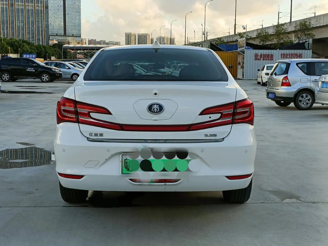 秦PLUSDM-i新手提车必学：高速保电设置：进高速前长按HEV键2秒进入S