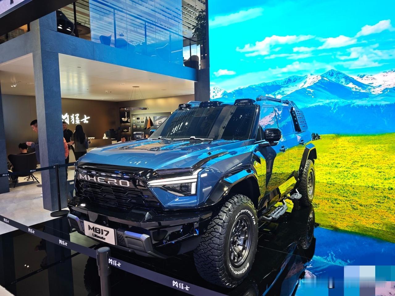 自由浪漫的生活要开霸气浪漫的猛士M817这是专属于你的空间所见之处皆是品质