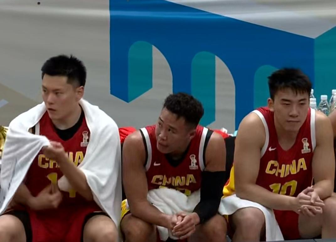 我们赢了！中国男篮89-87黎巴嫩，球员发挥如下：杨瀚森明显高一档次，延续第一