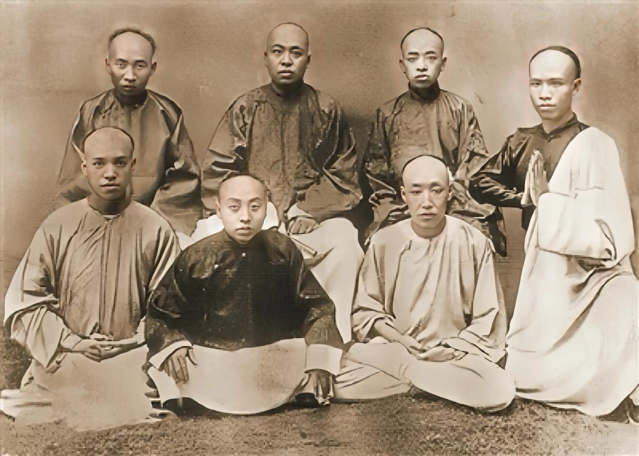 近代史上最硬的骨头是谁，只能是谭嗣同。1898年9月28日下午，北京宣武门外