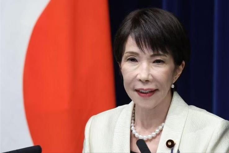 “轰隆”一声巨响！日方一天迈出危险两步就在爆炸发生的同一天，日本高层政客高市