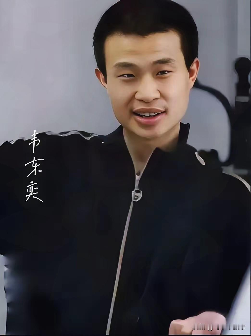 韦神的课又凉了，偌大个教室，死磕到底的就五六个“独苗”。别急着喷北大学生太娇