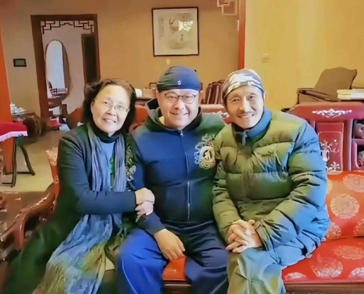 万万没想到，刀郎背后还有这一层关系。原来，他选择音乐，是因为他的表哥他的表