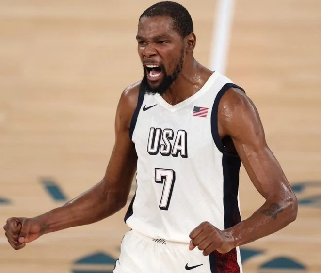 美媒Fullcourtpass更新社交媒体，转载ESPN记者TimMacMah