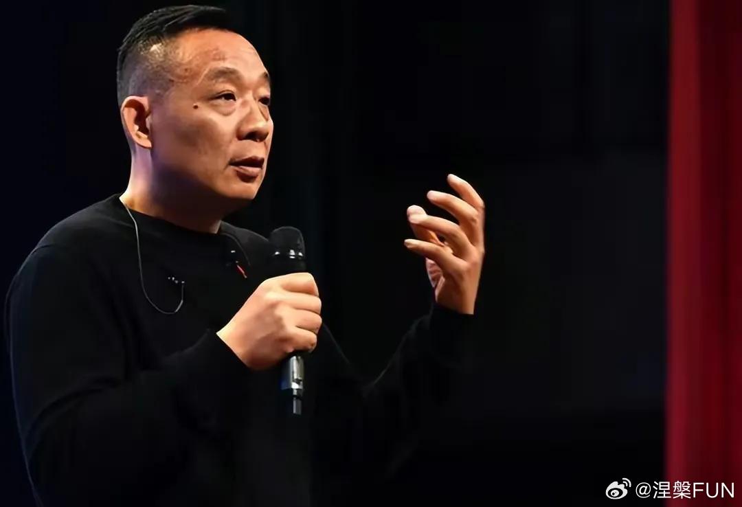 胖东来永不上市格局打开了，这和华为一样啊，也是永不上市！现在依然保持着强大的活力