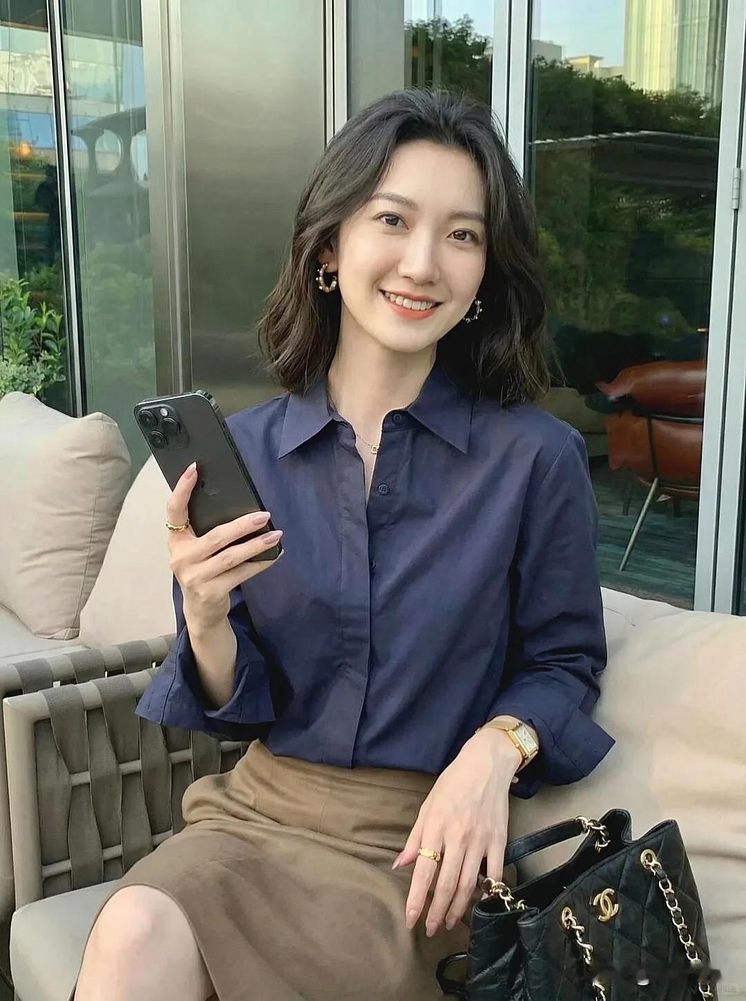 灯塔咖啡☕️～🎧🎶小憩片刻、很适合放空😌～