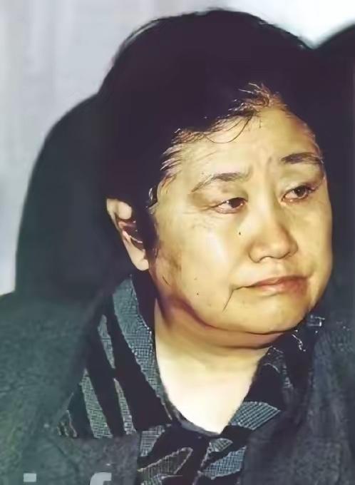中央纪委原中央纪委原副书记刘丽英，外号“铁娘子”，民间叫她当代“女包公”，办案不