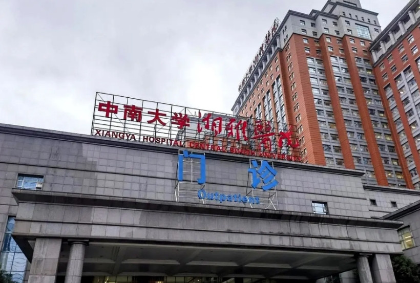 罗医生那事还真有可能是他杀。现在湘雅医院啥情况了？还有人敢去那儿看病不？