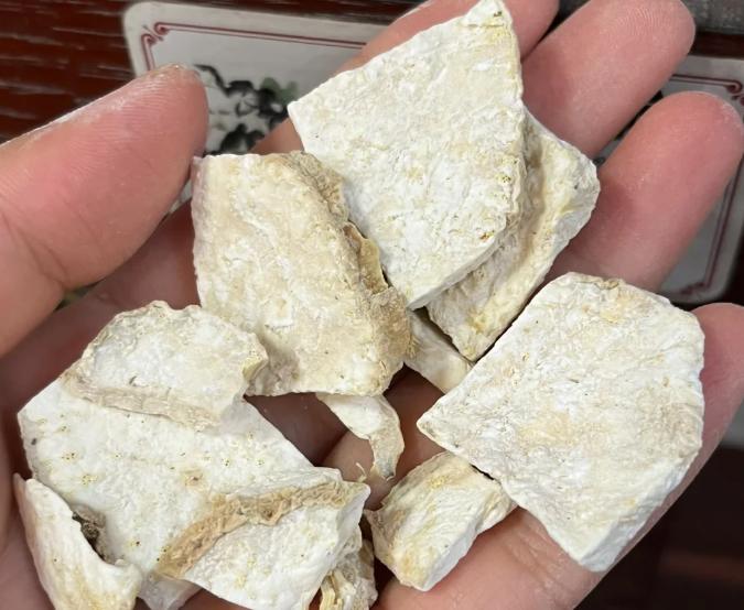 血糖高、口渴多饮不用愁！一个老百姓方，稳糖控糖有妙招！总是口渴想喝水，喝完没