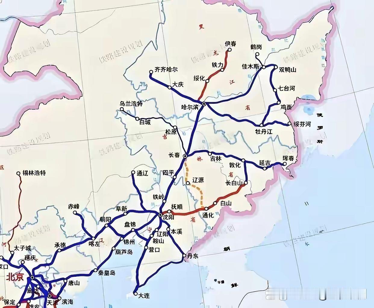 只有哈尔滨才能称得上东北地区交通枢纽中心！哈尔滨位于黑龙江省西南部，是东北北部铁