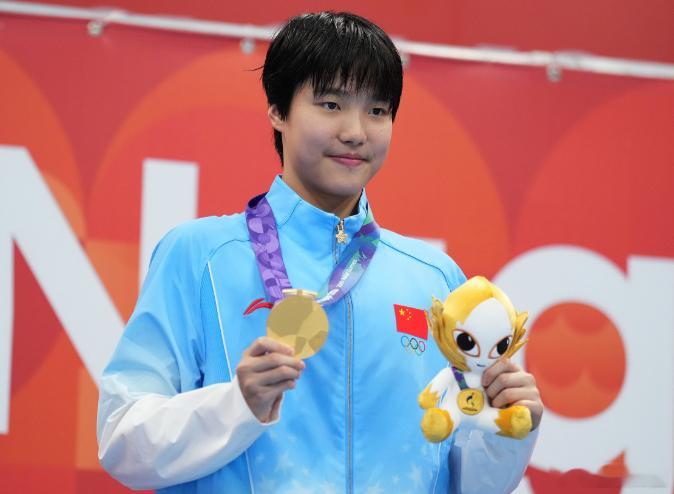13岁于子迪飞跃式成长面前只剩终极BOSS世锦赛奥运会远未成年的她准备登基！