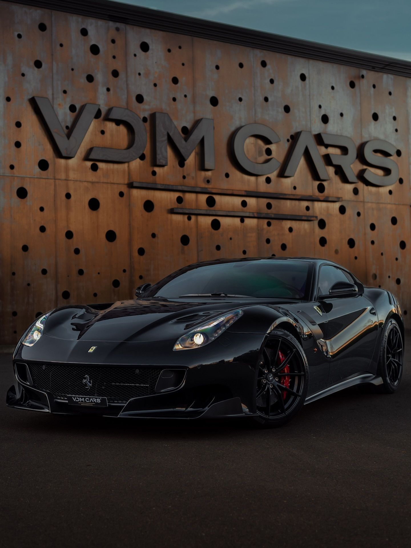 FerrariF12tdf法拉利法拉利f12不用tdf，普通F12就很值得