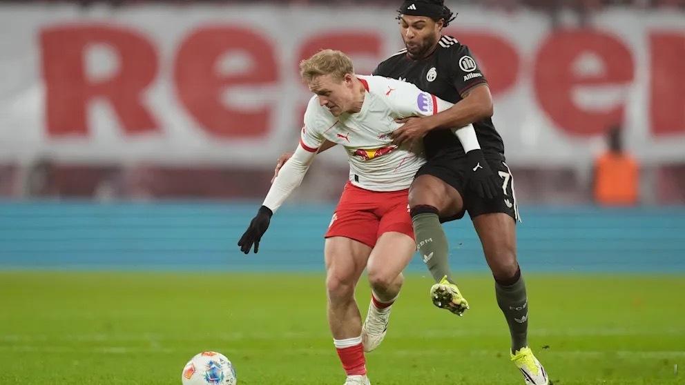 施拉格最终拒绝了莱比锡的新合同，伤病影响到他在球队这些年发挥最大的作用，德国媒体