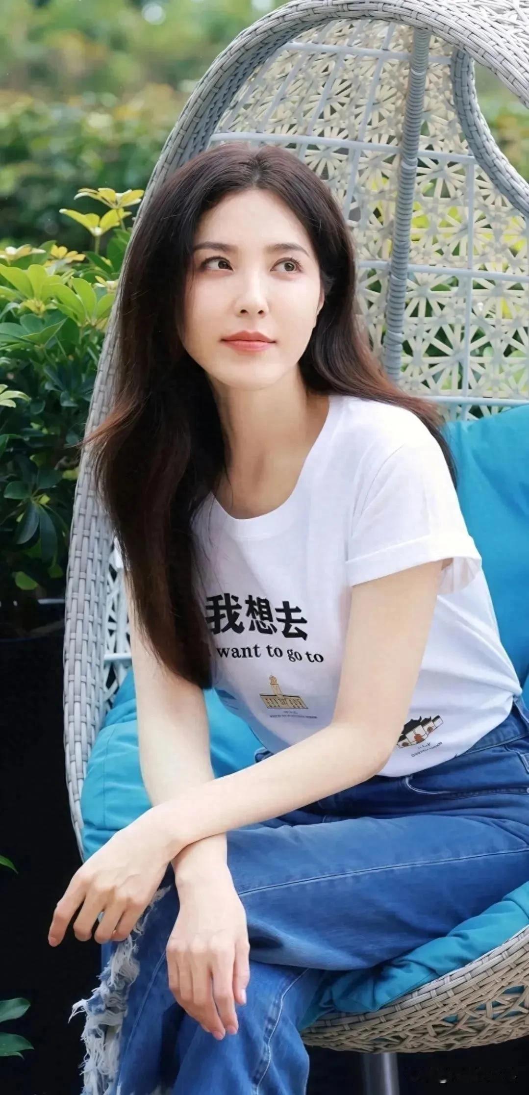《曾黎》《张天爱》真的太养眼了