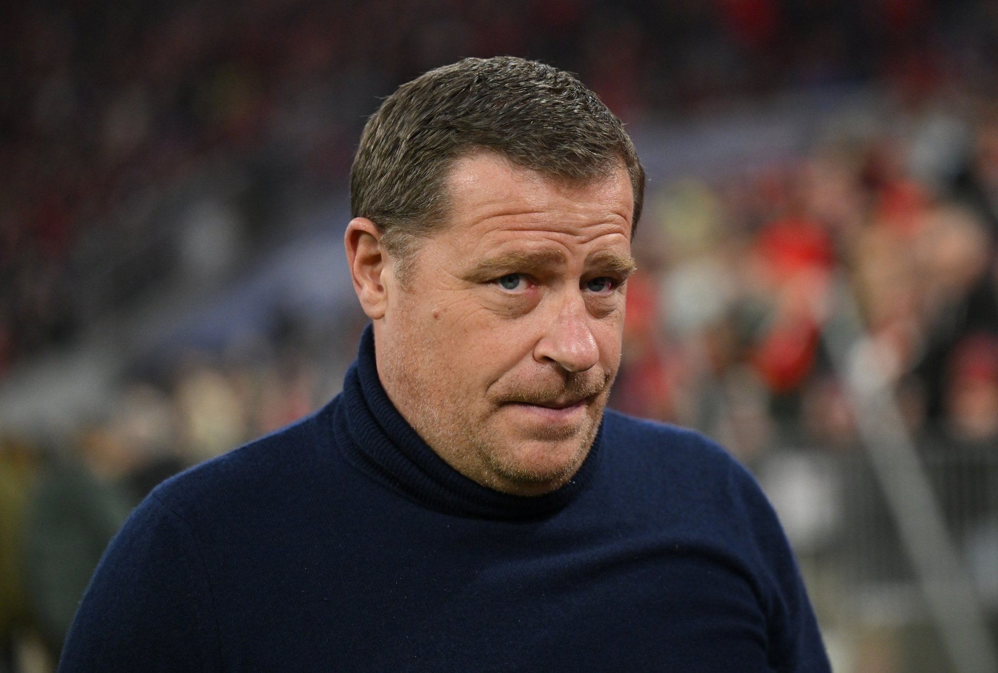 埃贝尔在拜仁的未来比最初预想的更加开放。目前续约的可能性各占一半。埃贝尔目前的合