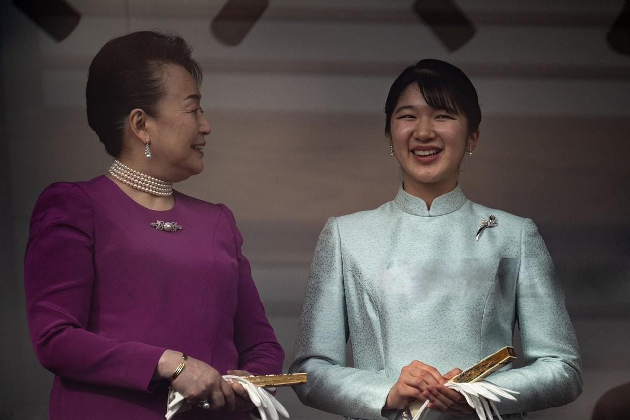 现代科技如此发达，德仁国王为何不和妻子用高科技手段生一个儿子，来继承王位。日本