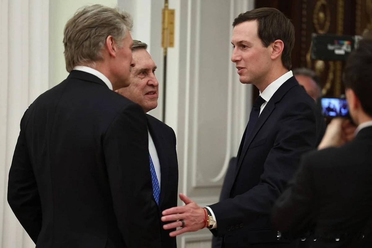 根据乌沙科夫的表态，维特科夫和库什纳最近一次莫斯科之行以享用一顿美味的俄式晚餐并