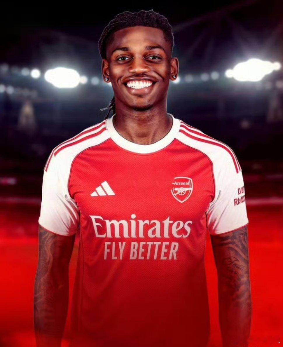 阿森纳也盯上莱奥，7500万英镑够吗？阿森纳最近又传出想引进莱奥的消息，报价大约