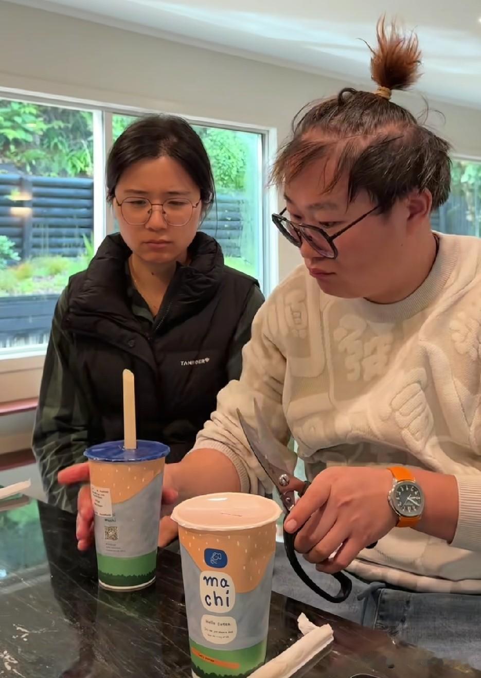 最近，都是洞诸事不顺，运势跌到谷底。追根溯源，就是开除了老员工小妍。千万别不信，