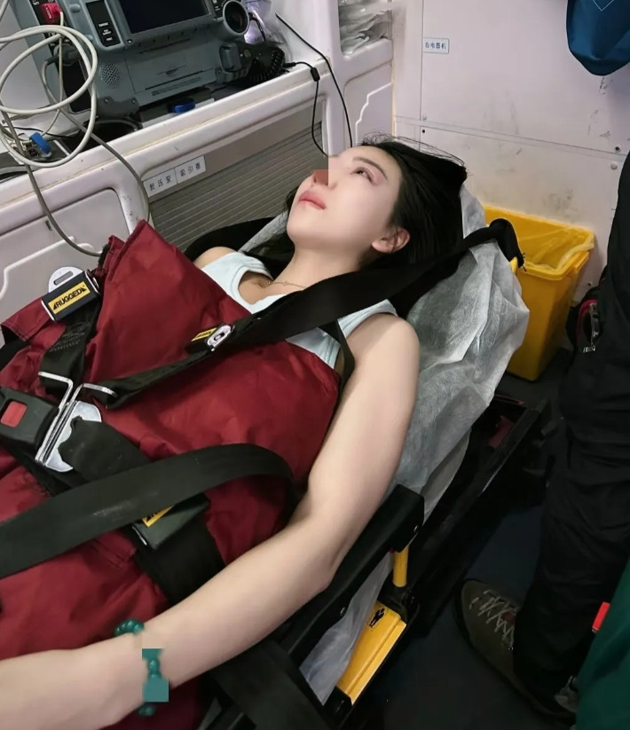 亲眼见证了独生子女的悲惨下场！我同事是富二代39岁未婚，父母去年相继去世，给她