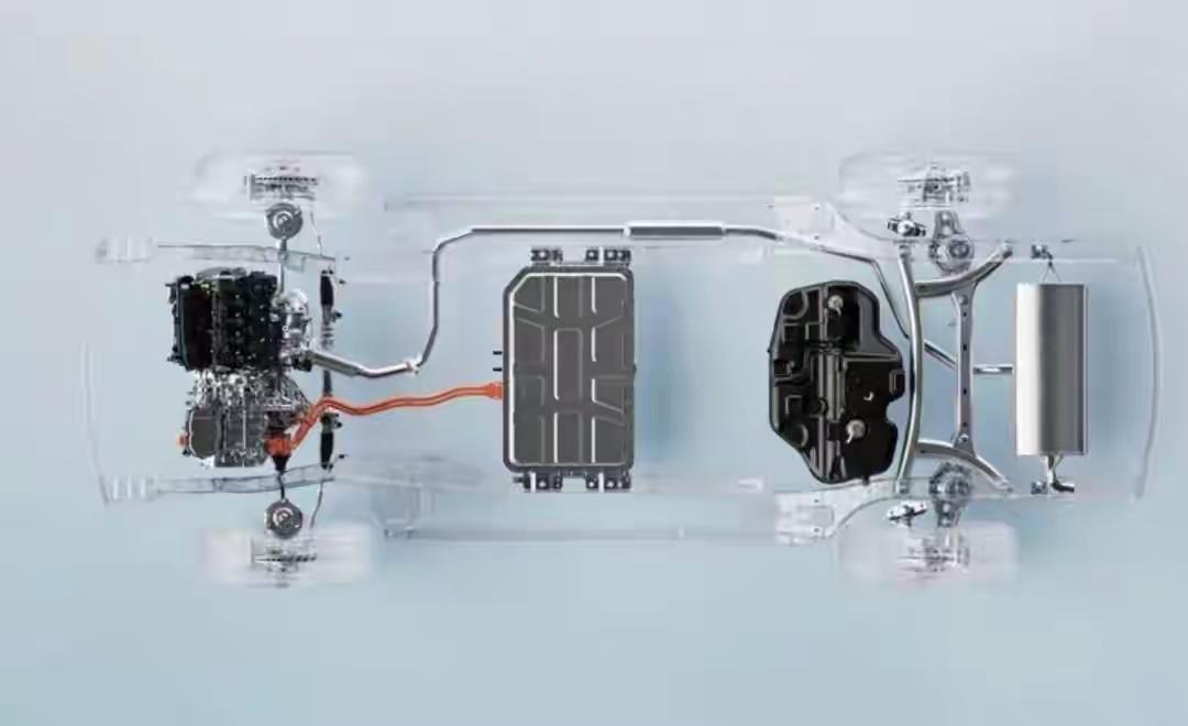 92号汽油8块8一升。丰田普锐斯霸了30年的省油纪录，被国产车超了。就在