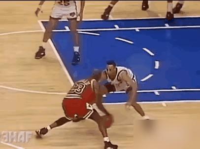 雷吉·米勒早把话撂透了。乔丹第一，科比第二，詹姆斯第三。他说科比的投篮基本