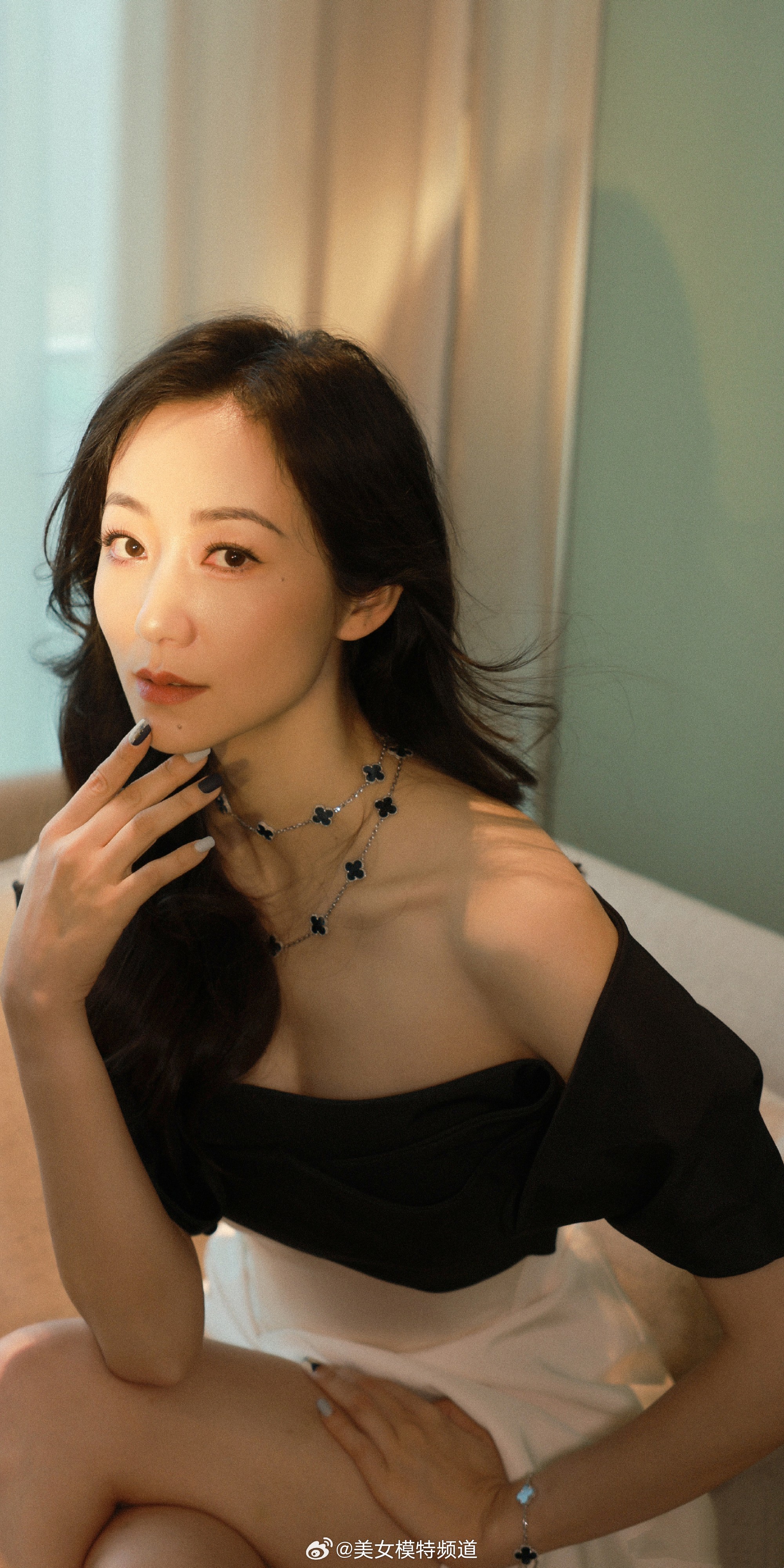 韩雪芭莎美妆活动造型