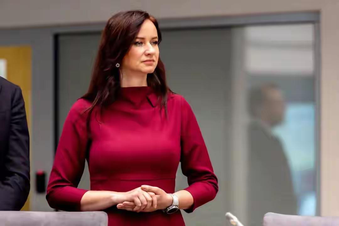 立陶宛最新表态来了2月12日，立陶宛总理鲁吉尼埃内对外释放明确信号：愿意考