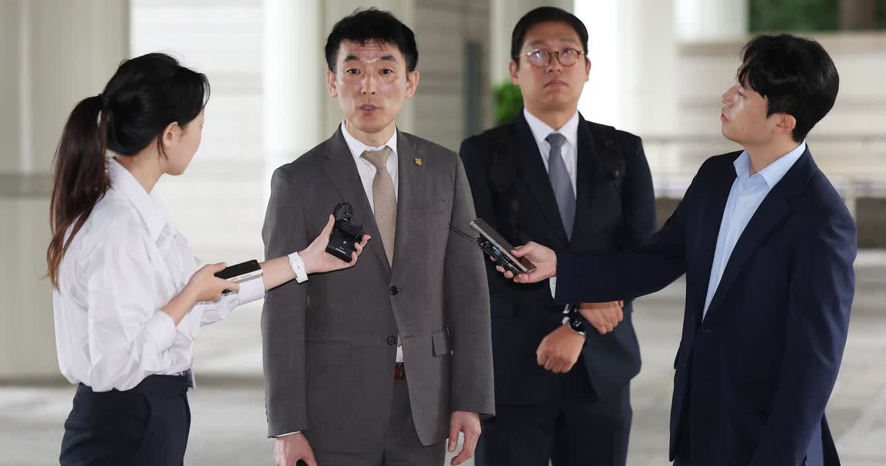 韩国前国防部长金龙显又出新招，指控特检法违宪，拖延庭审时间12日韩国前国