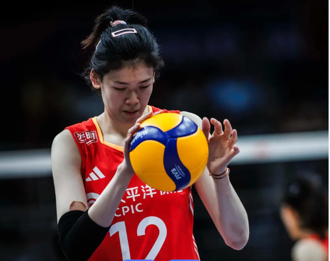 中国各项球类运动：最新世界排名1，中国女排—世界第4—-球星李盈莹2，中国